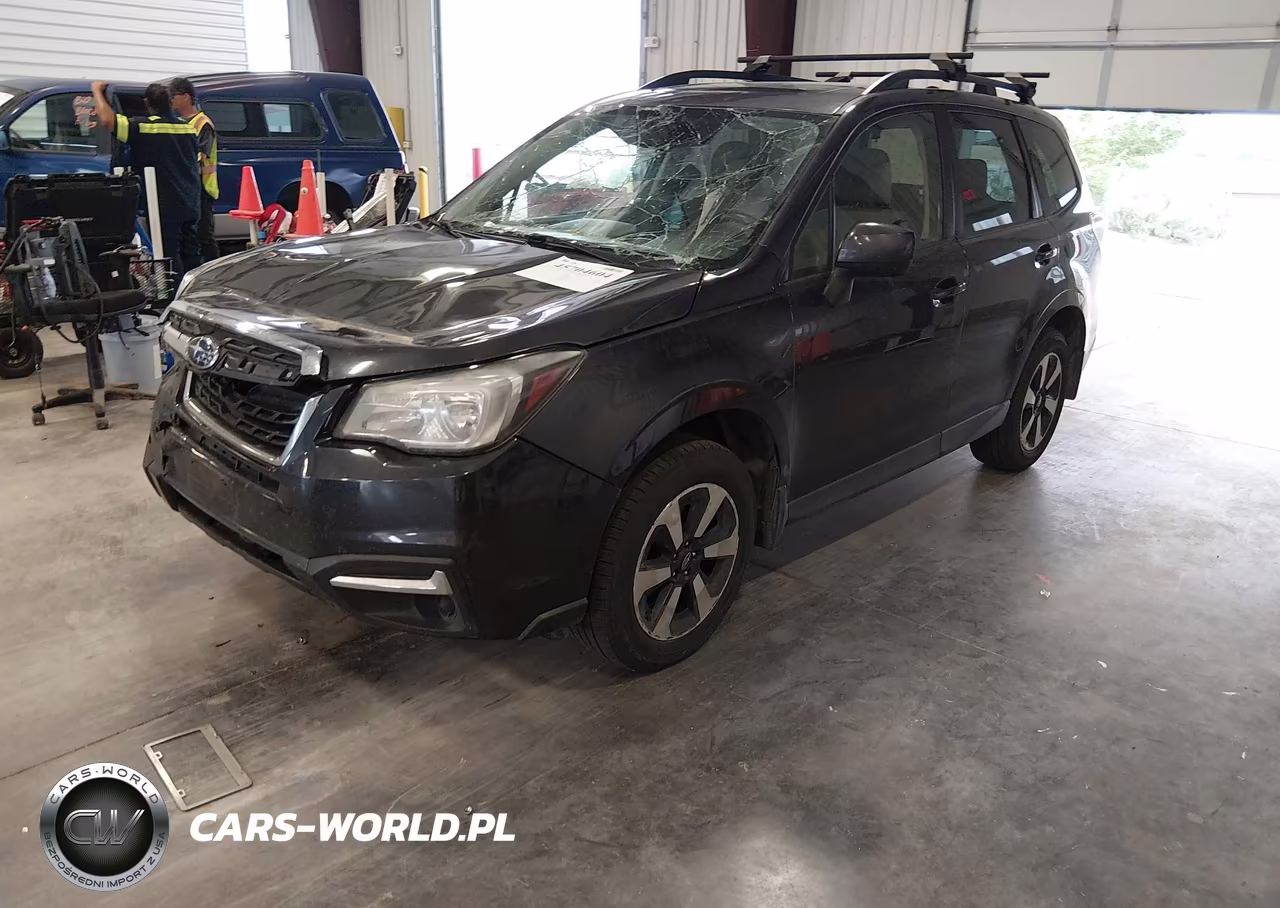 2018 Subaru Forester 2.5I Premium VIN:JF2SJAEC3JH472471 - 2