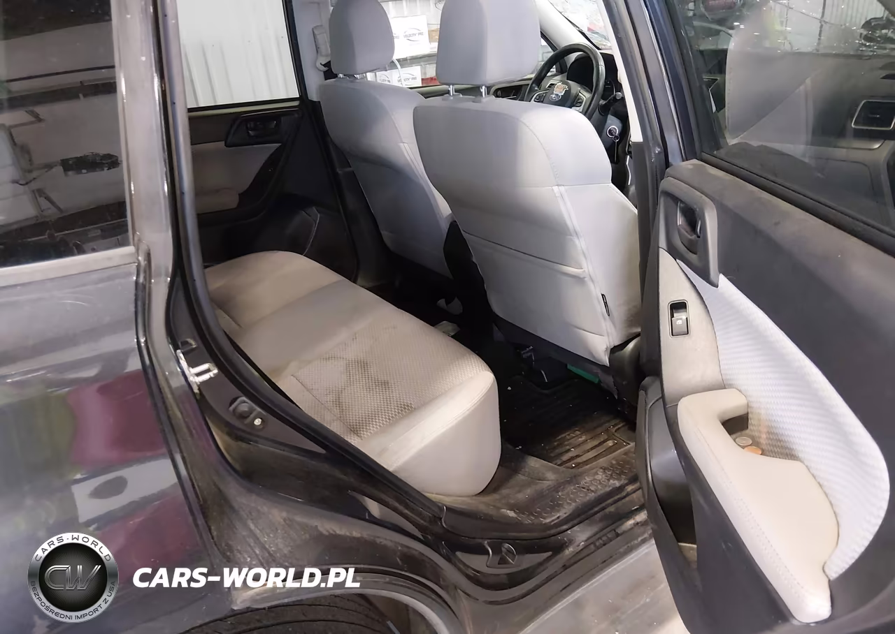 2018 Subaru Forester 2.5I Premium VIN:JF2SJAEC3JH472471 - 8