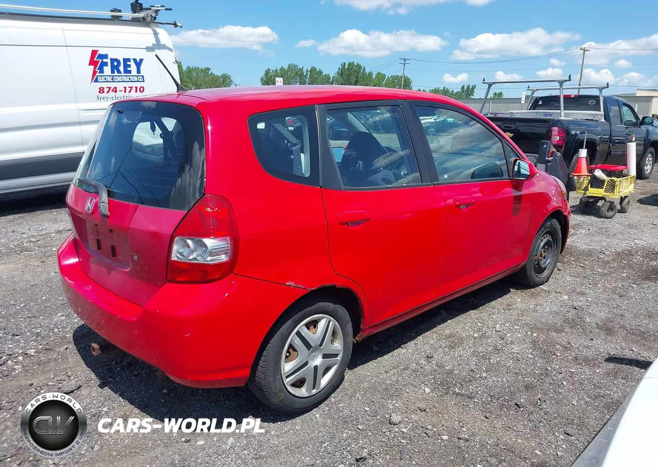 2008 Honda Fit VIN:JHMGD38498S067030 - 4