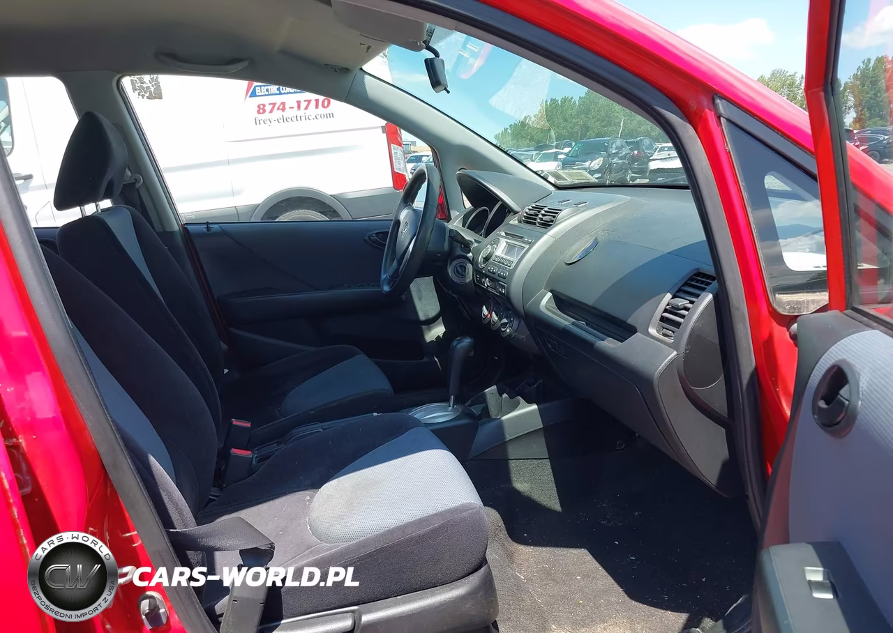 2008 Honda Fit VIN:JHMGD38498S067030 - 5