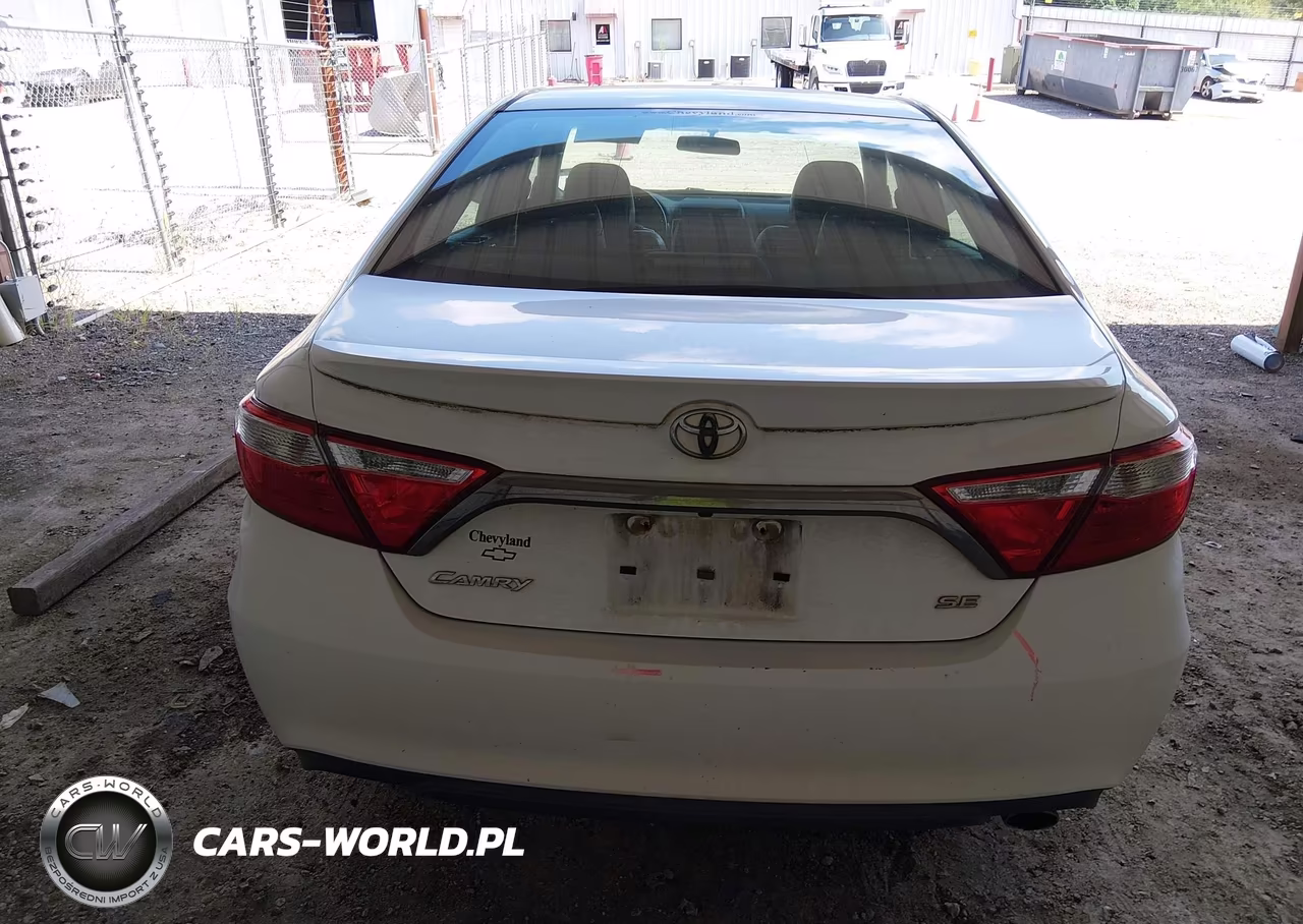 2017 Toyota Camry Se VIN:4T1BF1FK0HU391432 - 17