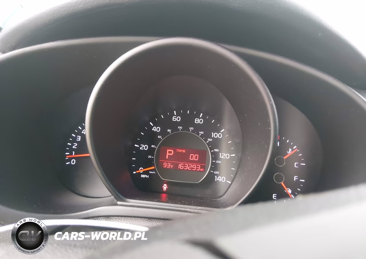 2015 Kia Soul + VIN:KNDJP3A52F7217917 - 7