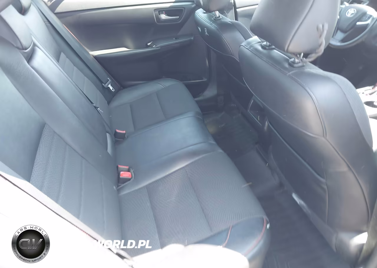 2017 Toyota Camry Se VIN:4T1BF1FK7HU311009 - 8