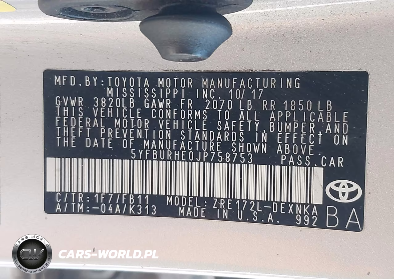 2018 Toyota Corolla Le VIN:5YFBURHE0JP758753 - 9