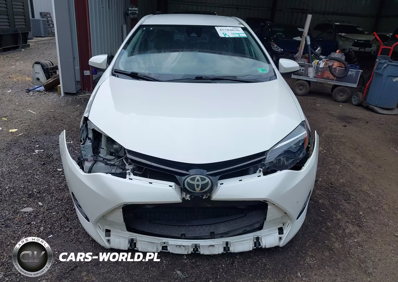2017 Toyota Corolla Le VIN:5YFBURHE5HP692162 - 13