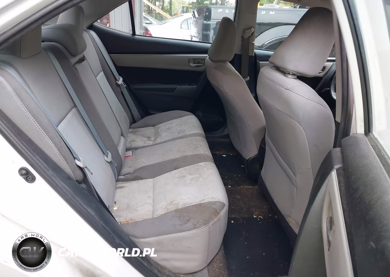 2017 Toyota Corolla Le VIN:5YFBURHE5HP692162 - 8