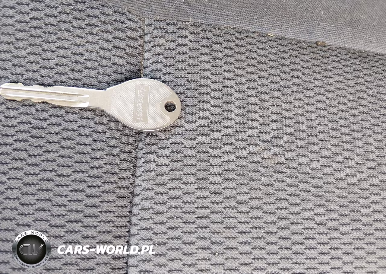2003 Nissan Frontier Xe-V6 VIN:1N6ED29X63C404085 - 11