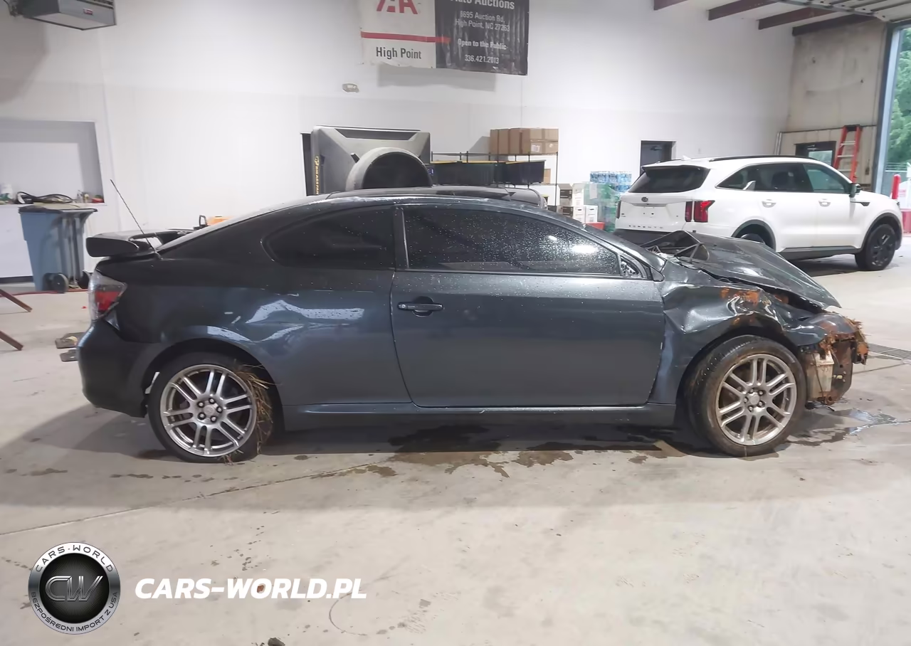 2009 Scion Tc VIN:JTKDE167290293693 - 13
