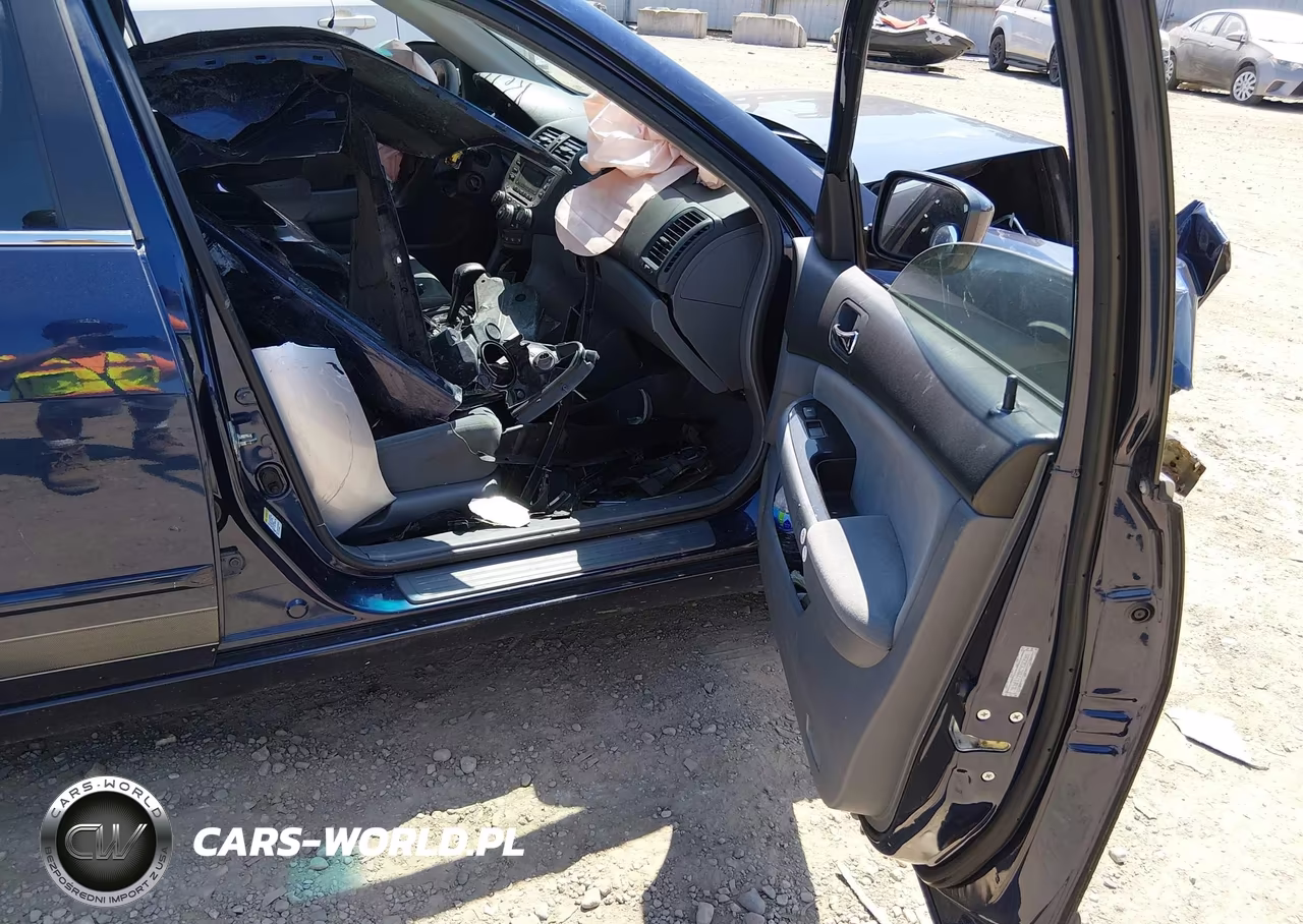 HONDA ACCORD VIN:1HGCM563X6A110476 - 5