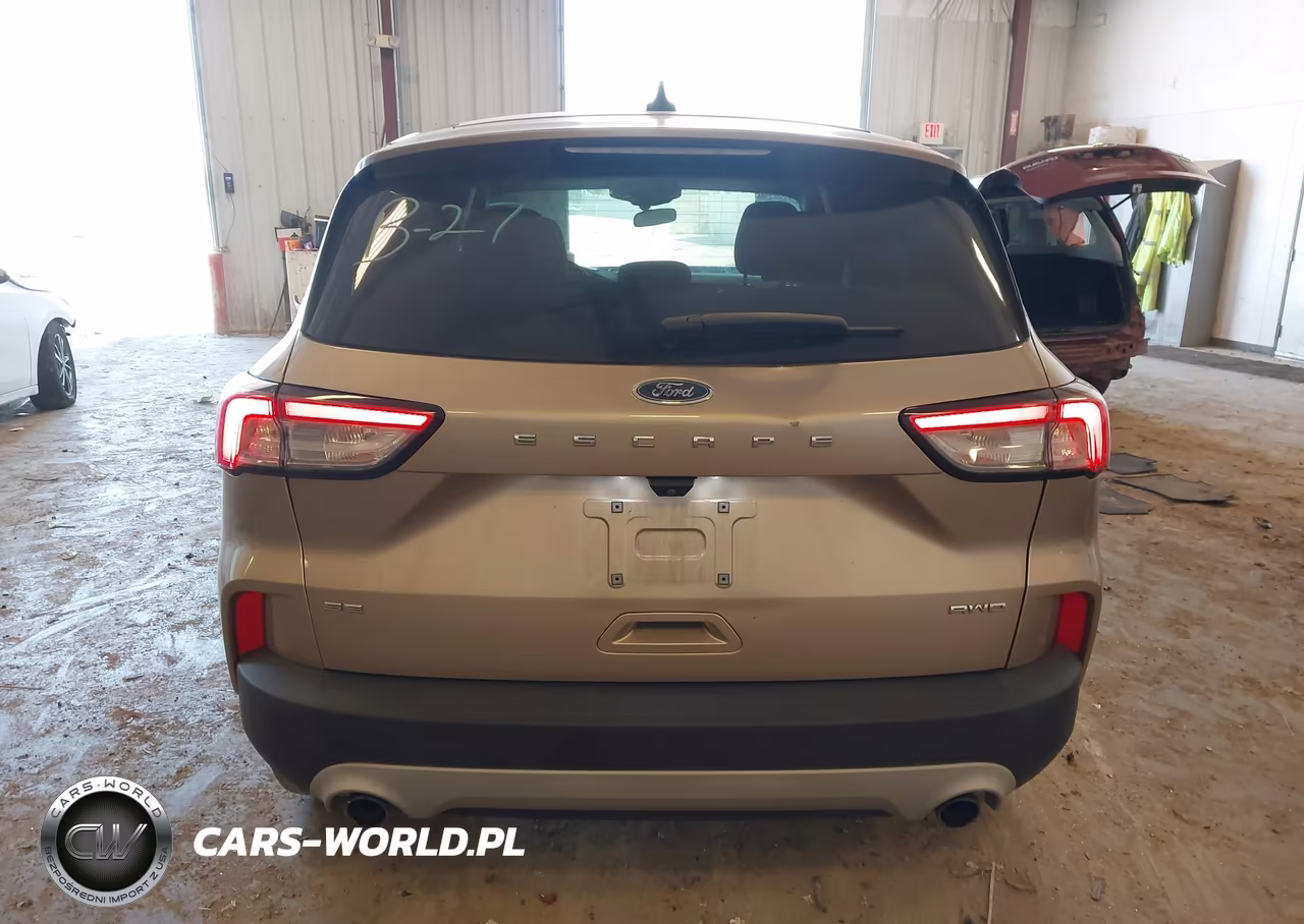 2021 Ford Escape Se VIN:1FMCU9G6XMUA22548 - 16