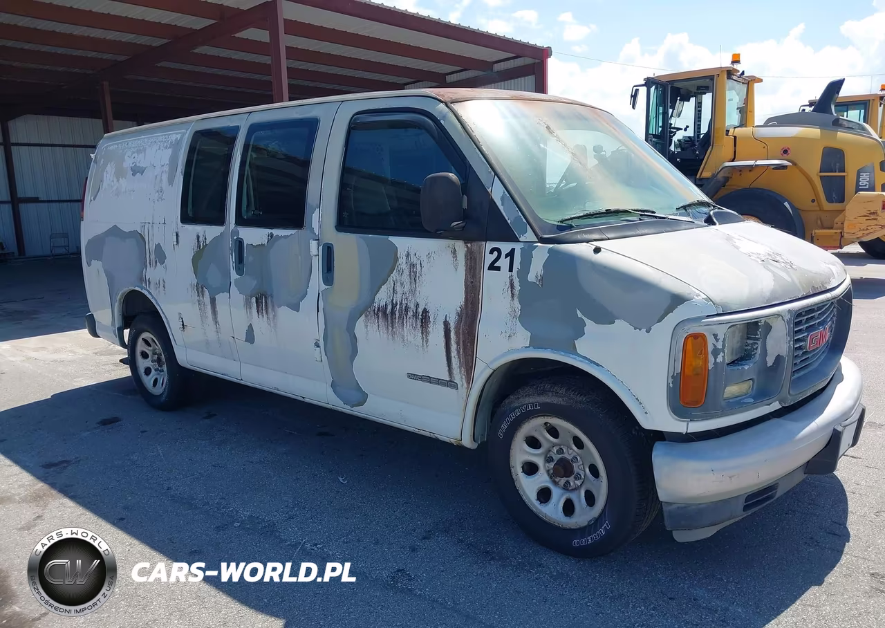 2002 GMC Savana Standard