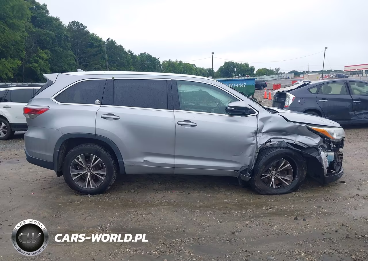 2016 Toyota Highlander Xle V6 VIN:5TDJKRFH8GS356171 - 14