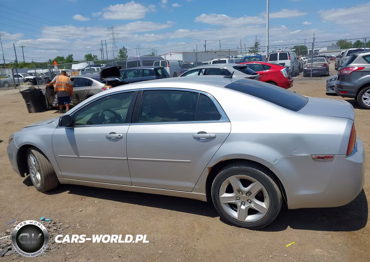 2011 Chevrolet Malibu Ls VIN:1G1ZB5E14BF170192 - 14