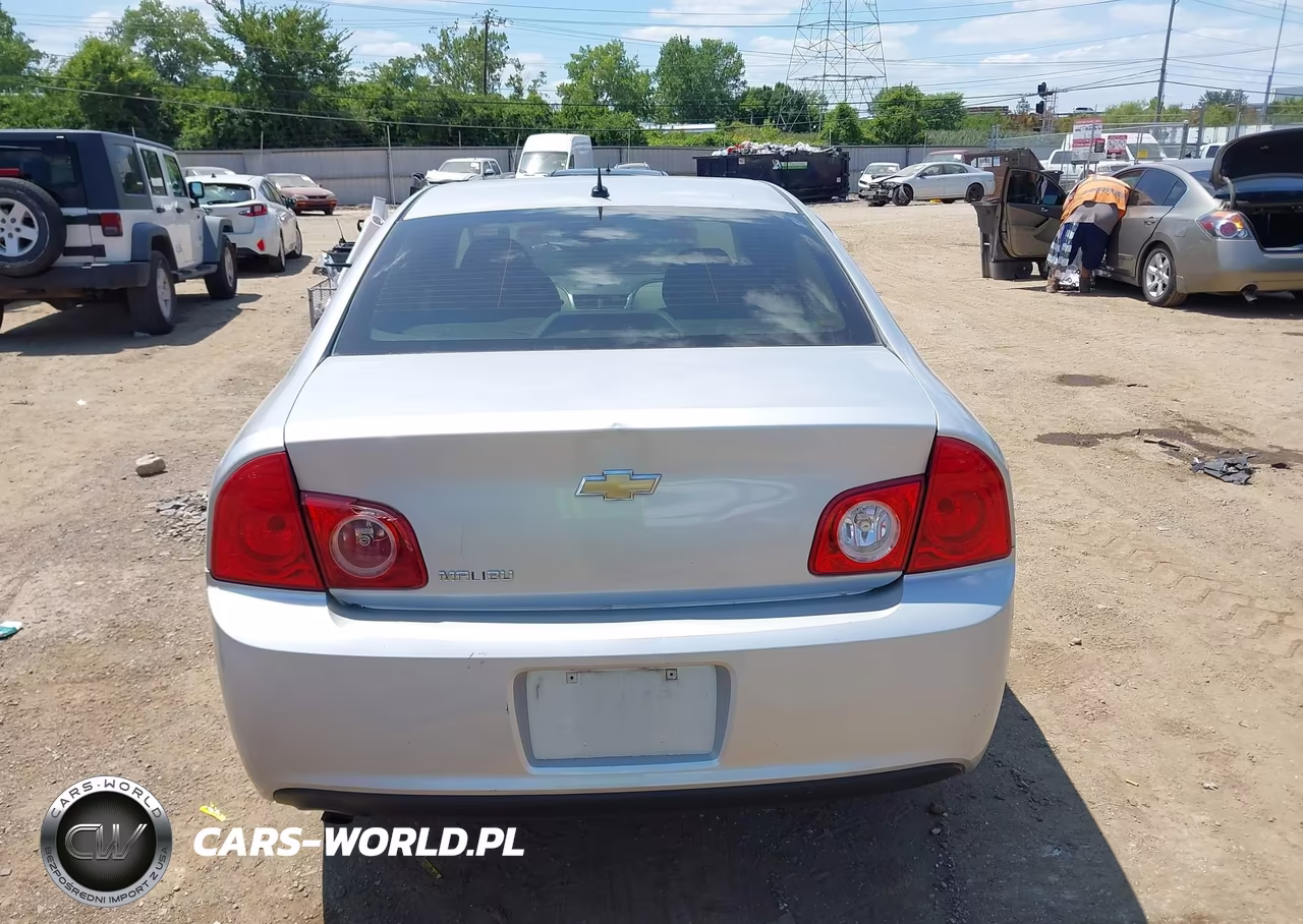 2011 Chevrolet Malibu Ls VIN:1G1ZB5E14BF170192 - 16