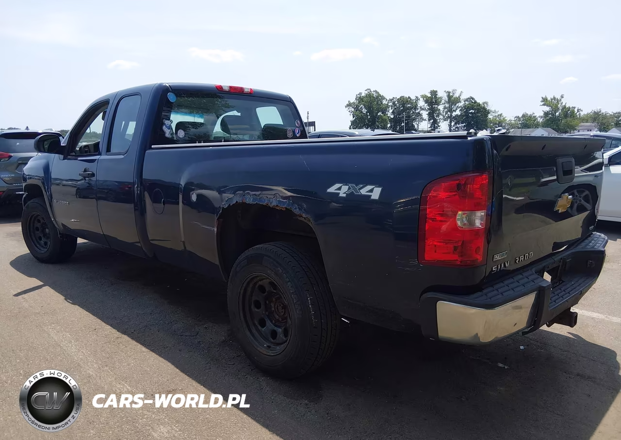 2012 Chevrolet Silverado 1500 Work Truck VIN:1GCRKPE02CZ178849 - 3