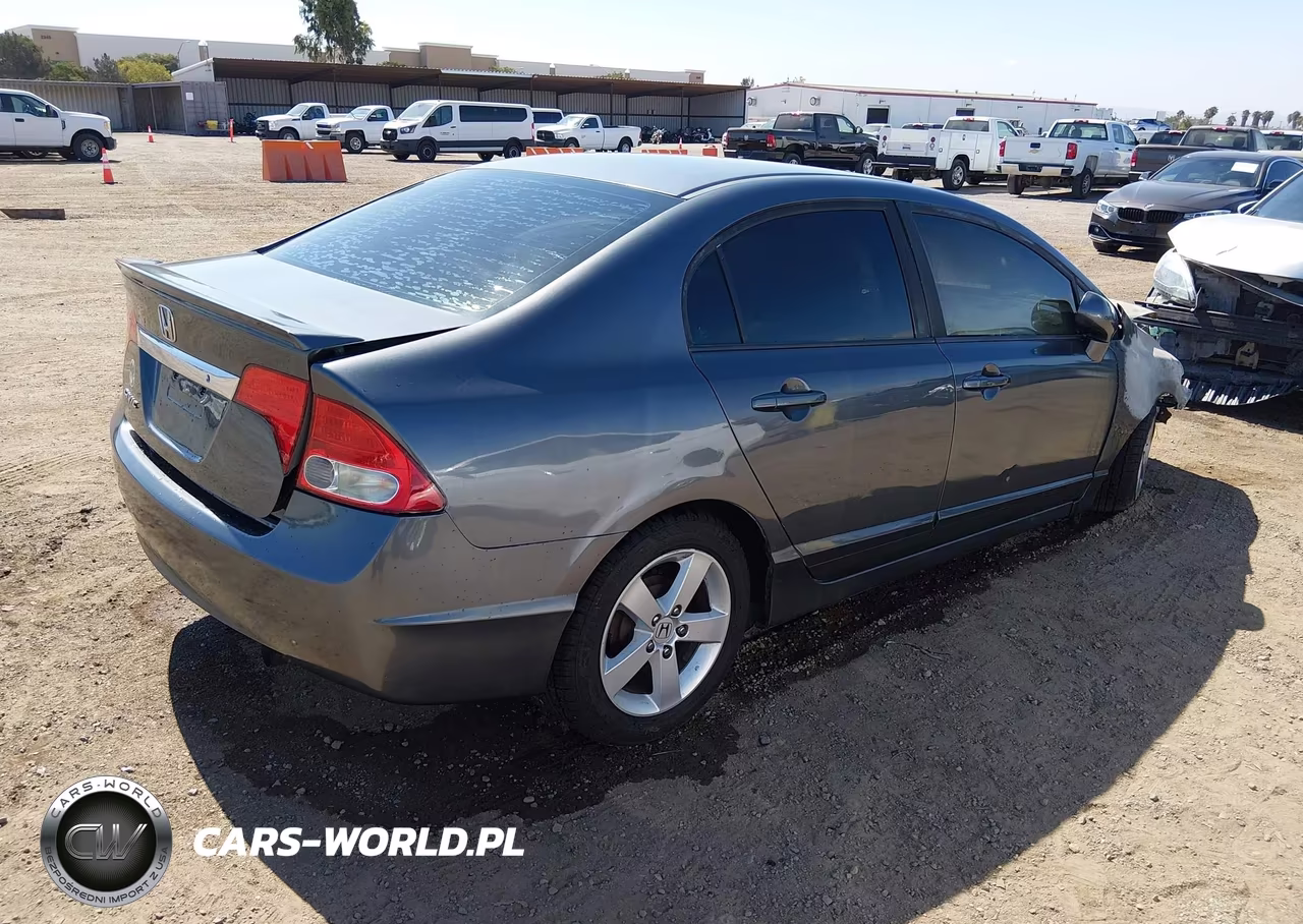 2009 Honda Civic Lx-S VIN:19XFA16649E013685 - 4
