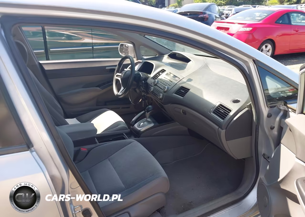 2009 Honda Civic Lx VIN:2HGFA16559H518275 - 5