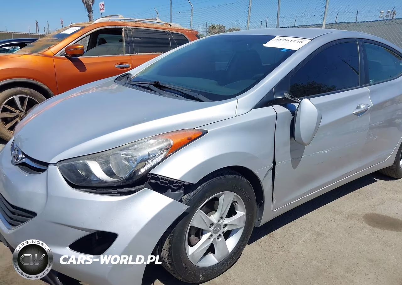 2013 Hyundai Elantra Gls VIN:KMHDH4AE1DU884388 - 6