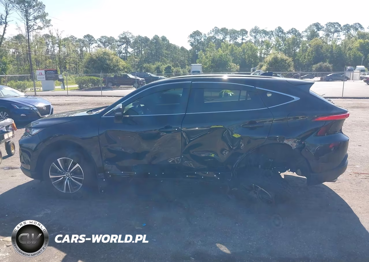 2023 Toyota Venza Le VIN:JTEAAAAH1PJ130655 - 14