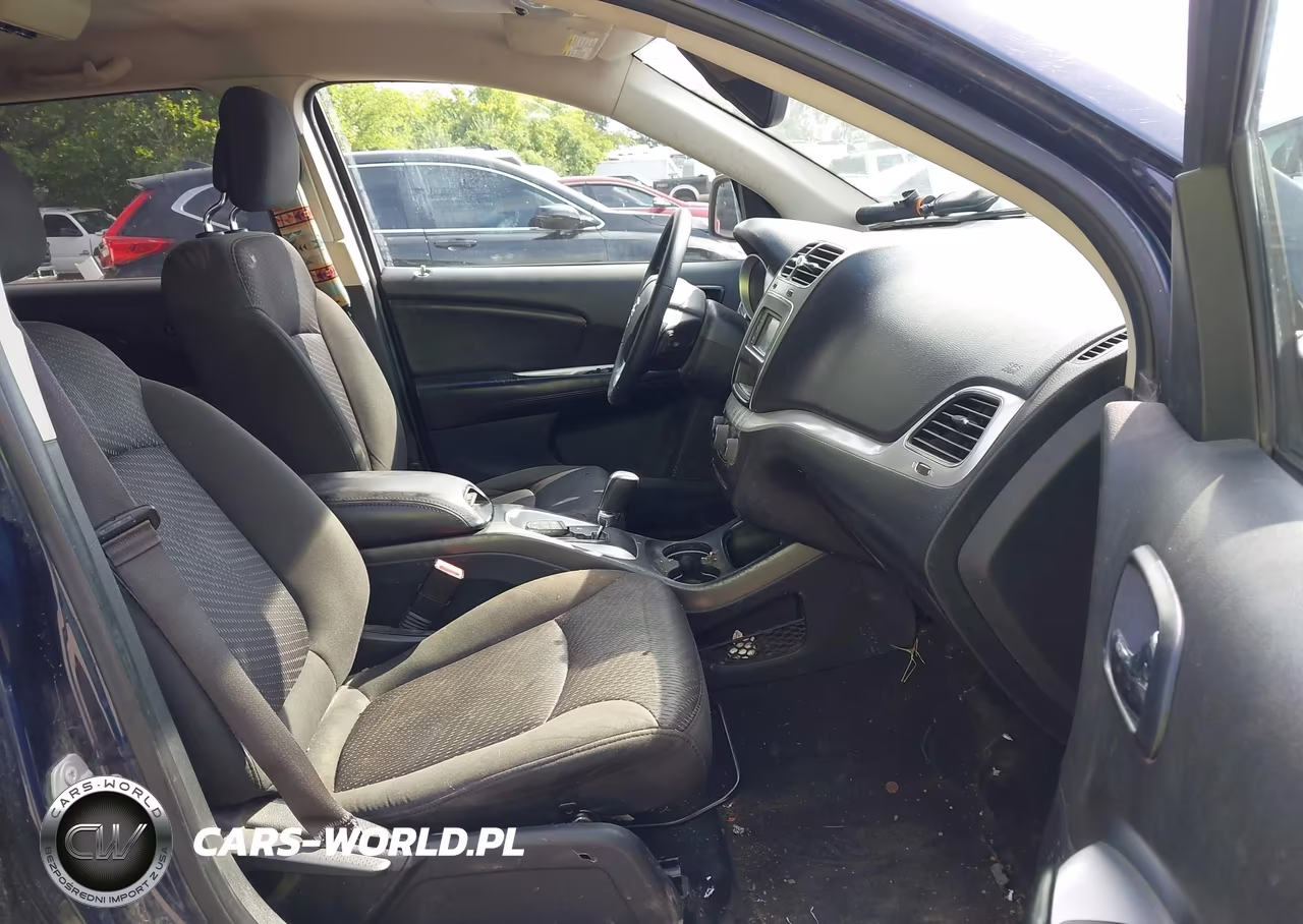 2020 Dodge Journey Se Value VIN:3C4PDCABXLT199781 - 5