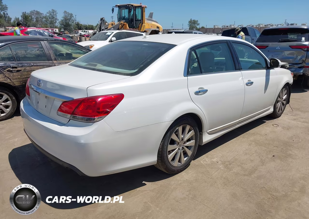 2012 Toyota Avalon Limited VIN:4T1BK3DB5CU460070 - 4