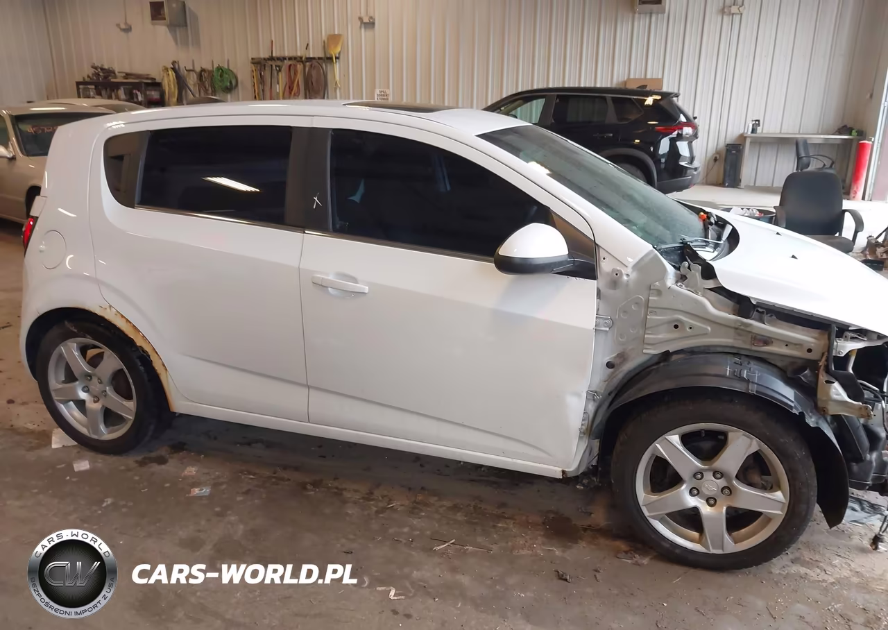 2015 Chevrolet Sonic Lt Auto VIN:1G1JC6SH7F4165572 - 13