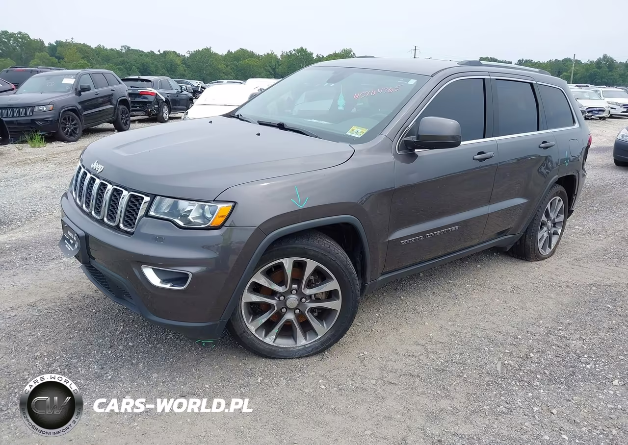 2021 Jeep Grand Cherokee Laredo E 4X4 VIN:1C4RJFAG3MC541468 - 2