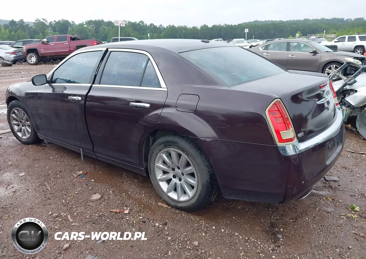 2012 Chrysler 300 Limited VIN:2C3CCACG4CH224184 - 3