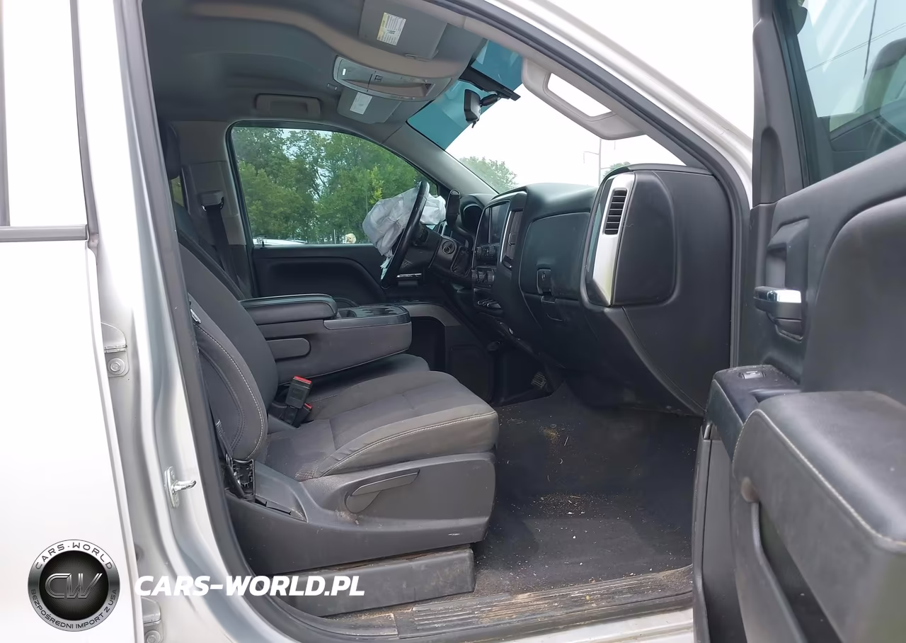 2018 Chevrolet Silverado 1500 1Lt VIN:3GCUKREC0JG501907 - 5
