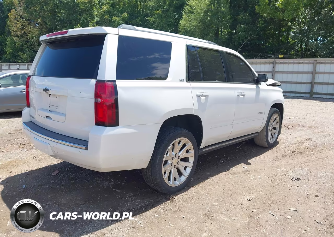 2016 Chevrolet Tahoe Ltz VIN:1GNSKCKC8GR478255 - 4