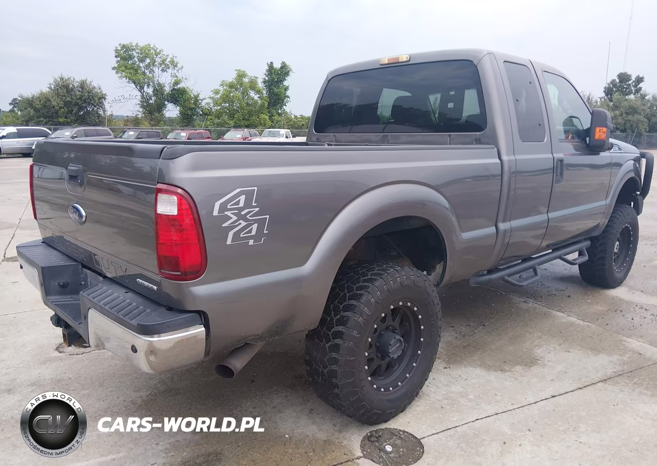 2014 Ford F-350 Xlt VIN:1FT8X3B6XEEB07147 - 4