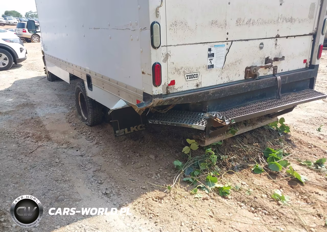 2013 Ford E-350 Cutaway VIN:1FDWE3FL3DDA78975 - 11