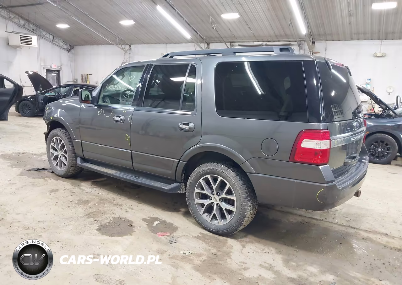 2017 Ford Expedition Xlt VIN:1FMJU1JT6HEA31951 - 3