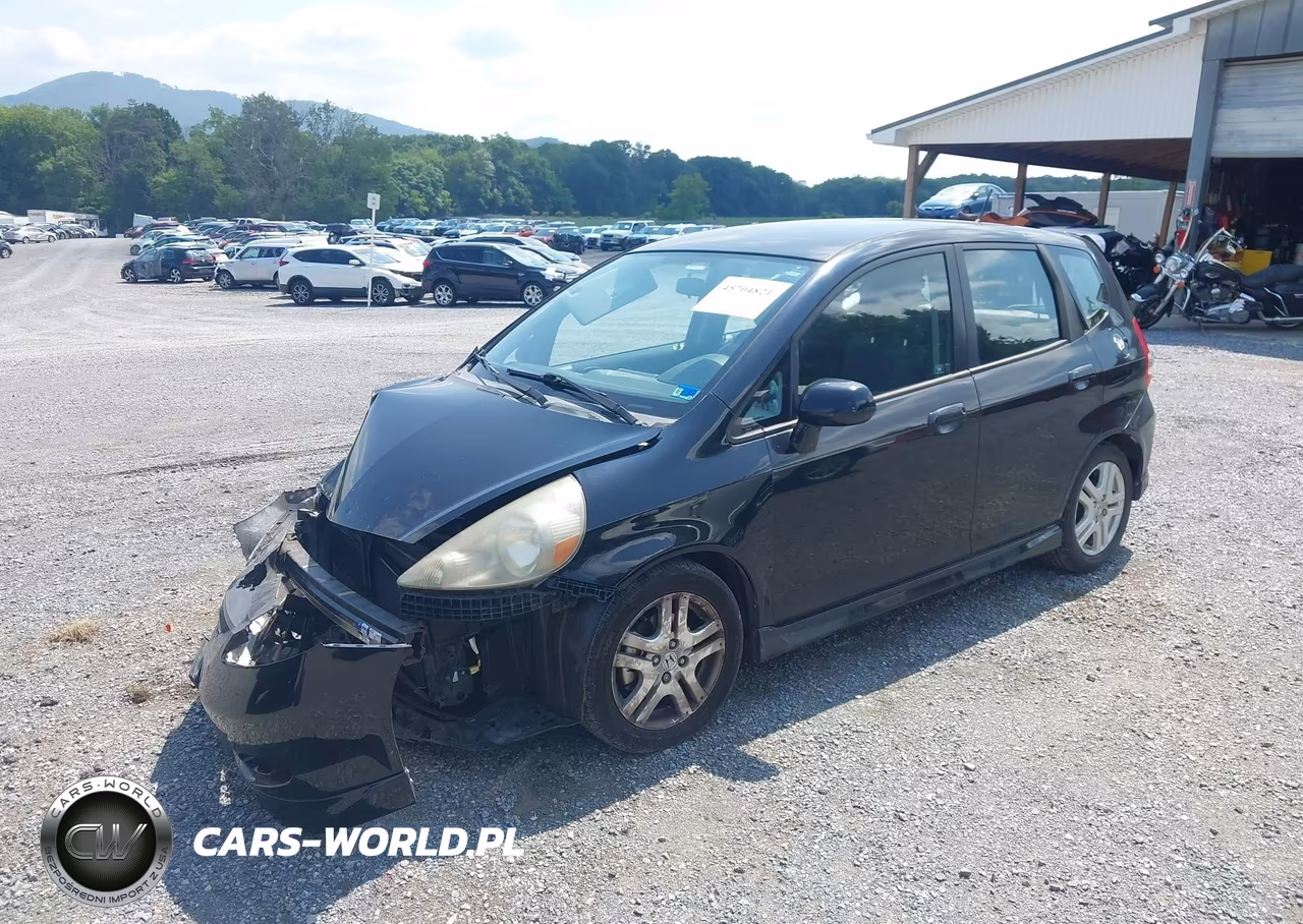 2007 Honda Fit Sport VIN:JHMGD38617S028304 - 2