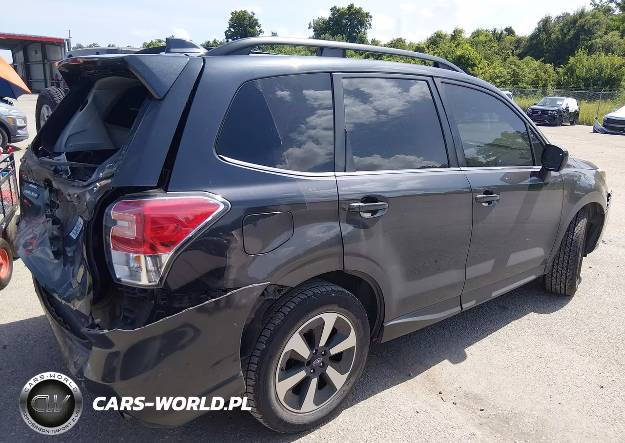 2017 Subaru Forester 2.5I Limited VIN:JF2SJALCXHH494237 - 4