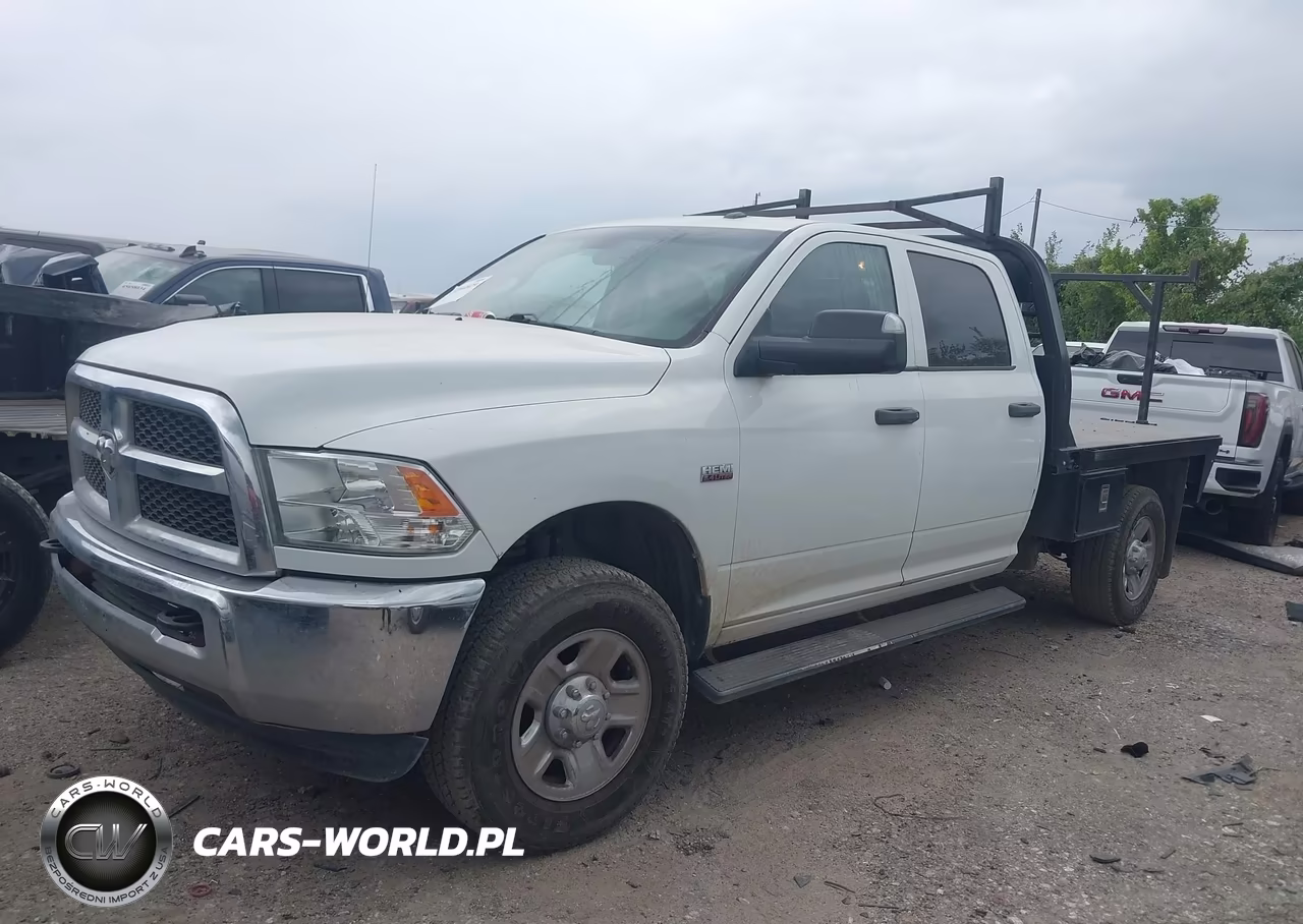 2018 Ram 2500 Tradesman 4X4 8' Box VIN:3C6UR5HJ7JG378757 - 2