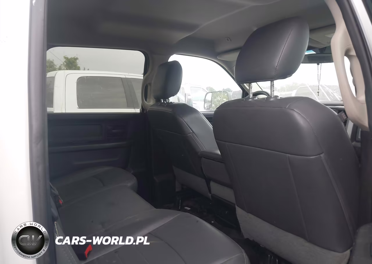 2018 Ram 2500 Tradesman 4X4 8' Box VIN:3C6UR5HJ7JG378757 - 8