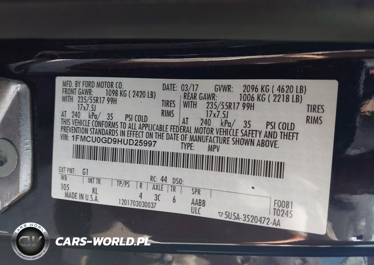 2017 Ford Escape Se VIN:1FMCU0GD9HUD25997 - 9
