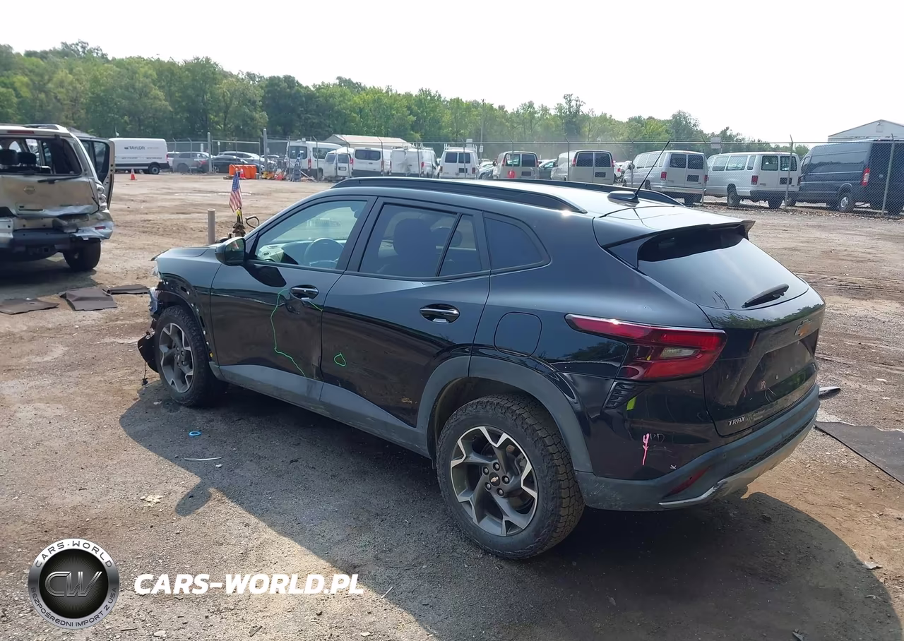 2025 Chevrolet Trax Fwd Lt VIN:KL77LHEP6SC309805 - 3
