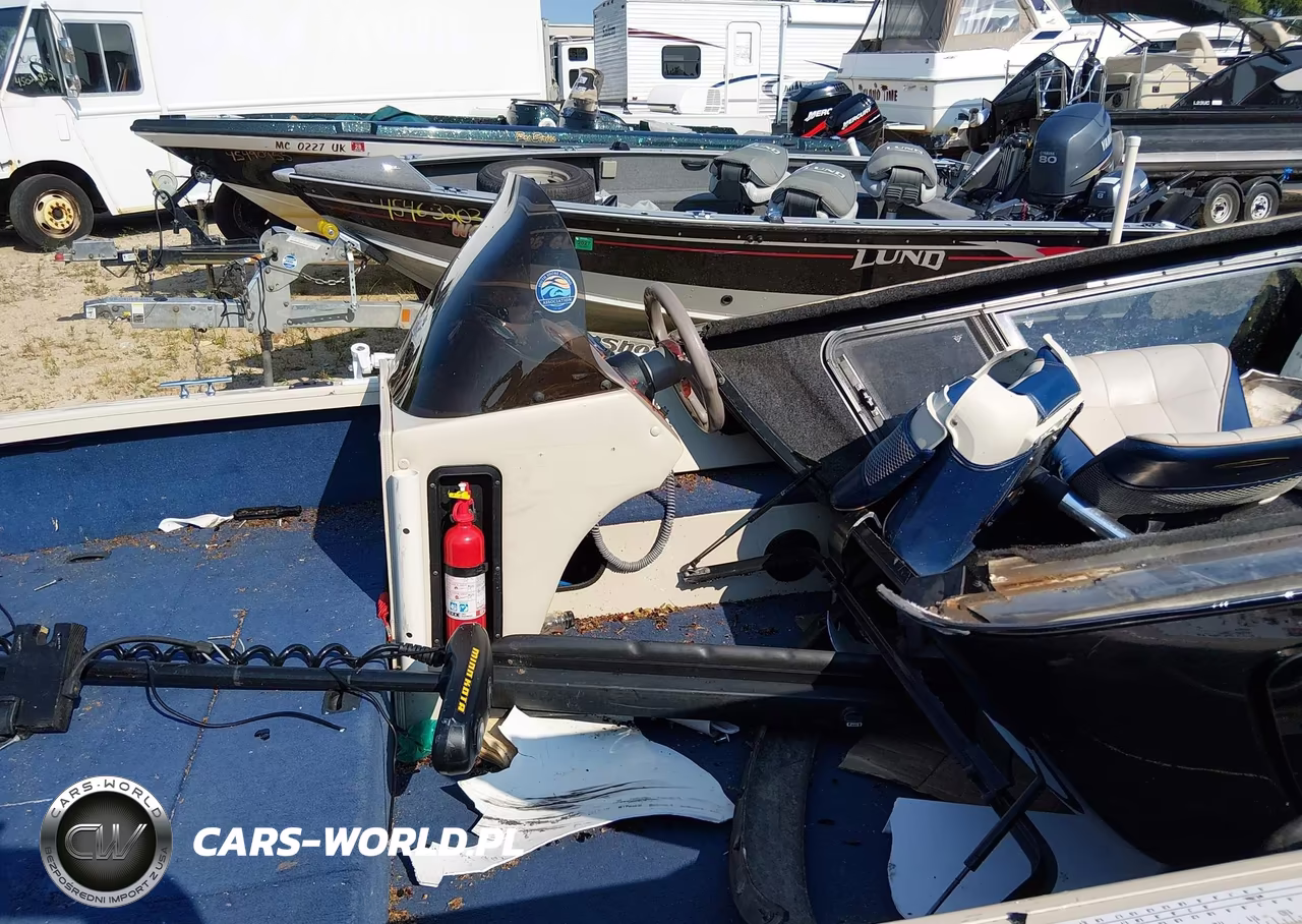 1998 Crestliner 1750 Fish Hawk VIN:00000N0R54960J798 - 12