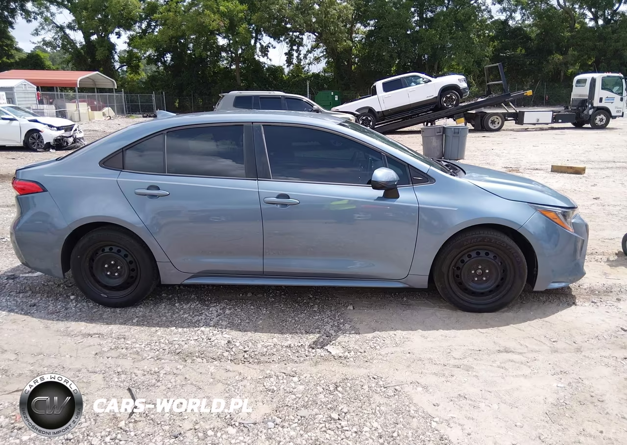 2020 Toyota Corolla Le VIN:5YFEPRAE4LP133029 - 13