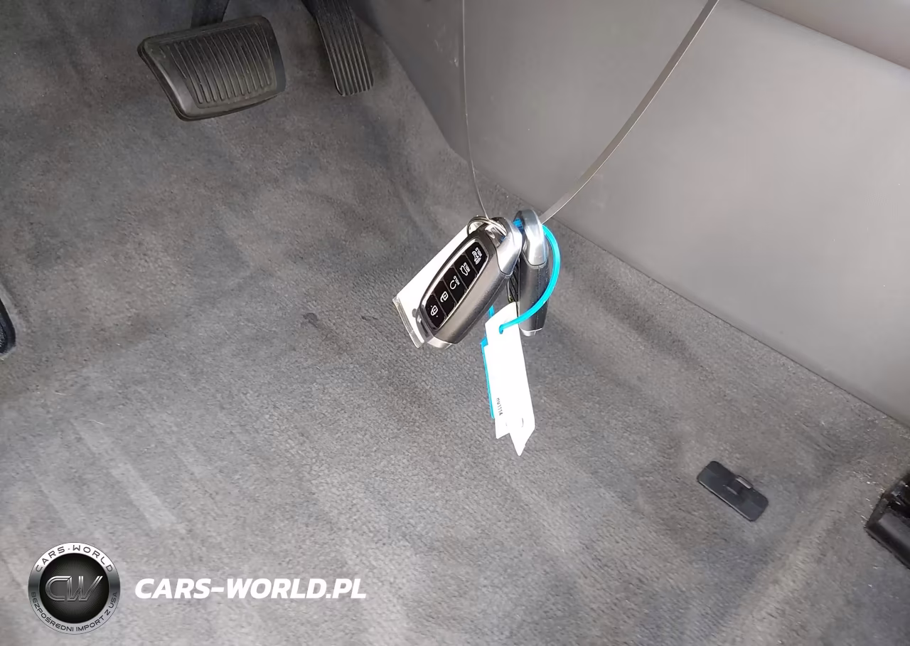 2023 Hyundai Elantra Hybrid Blue VIN:KMHLM4AJXPU060236 - 11