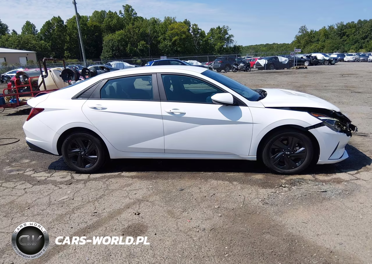 2023 Hyundai Elantra Hybrid Blue VIN:KMHLM4AJXPU060236 - 13