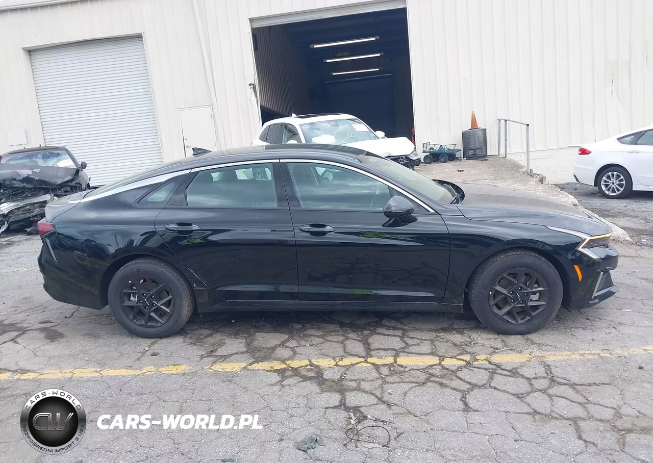 2026 Kia K5 Lxs Fwd VIN:KNAG24J74T5461573 - 13