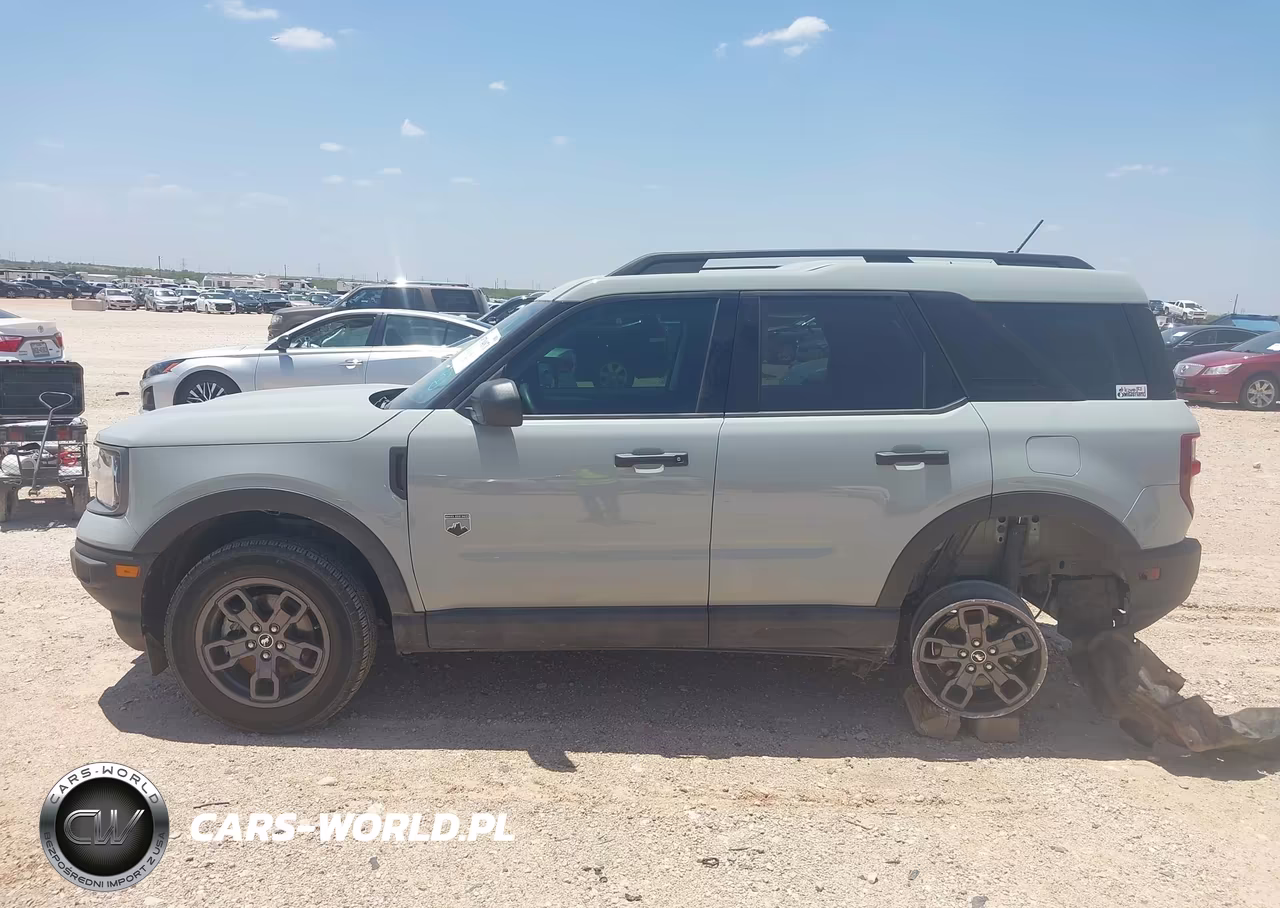 2021 Ford Bronco Sport Big Bend VIN:3FMCR9B63MRA15747 - 14