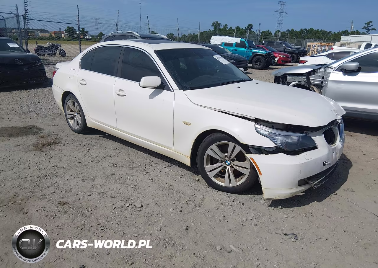 2010 BMW 528I