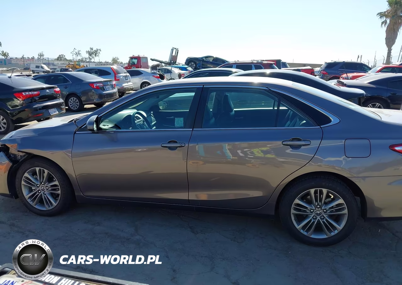 2017 Toyota Camry Se VIN:4T1BF1FK3HU697833 - 14
