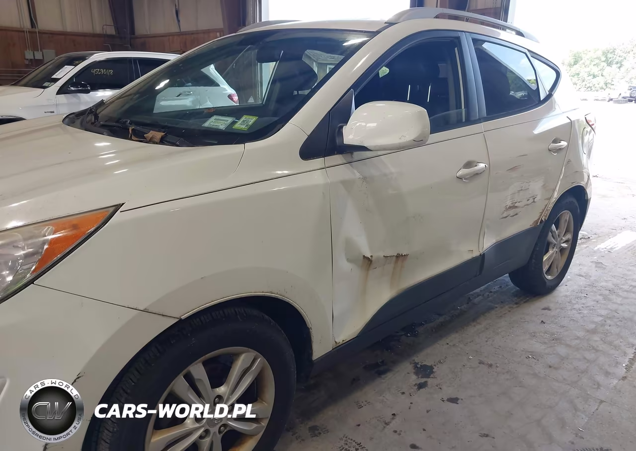 2010 Hyundai Tucson Gls VIN:KM8JUCAC6AU022965 - 13