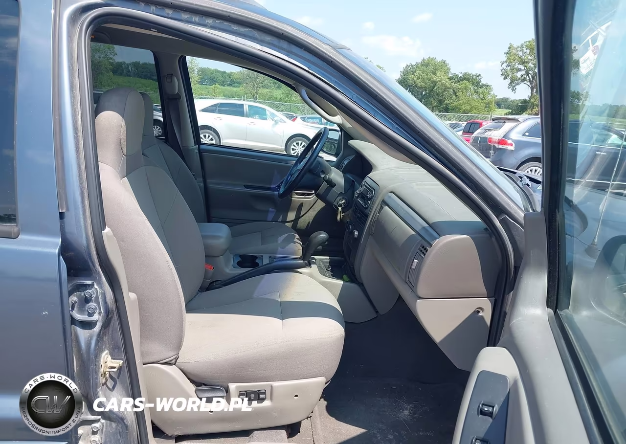 2004 Jeep Grand Cherokee Laredo-Columbia-Freedom VIN:1J4GW48SX4C363947 - 5