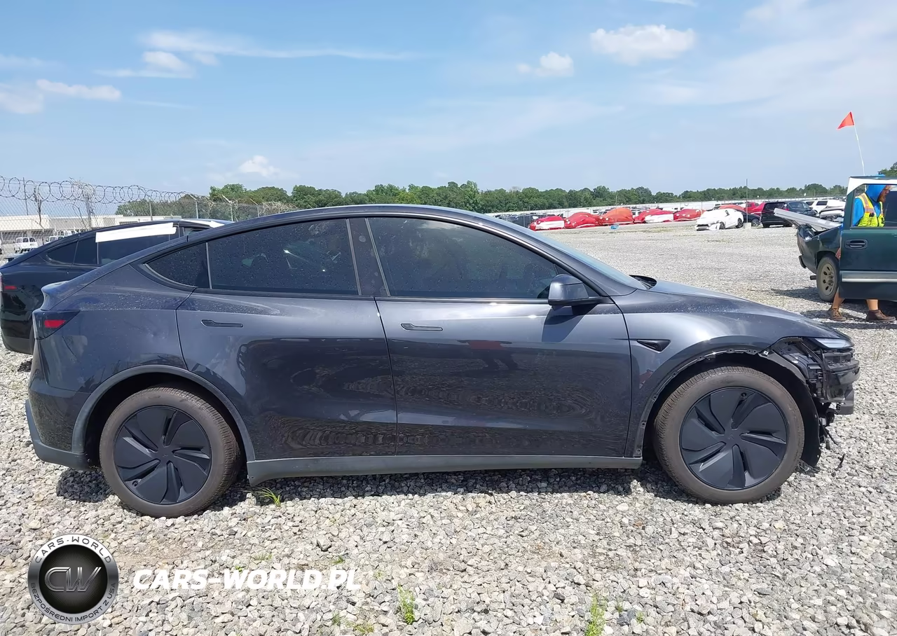 2026 Tesla Model Y All-Wheel Drive-Long Range Launch Series-Premium All-Wheel Drive VIN:7SAYGDEE6TA392997 - 12